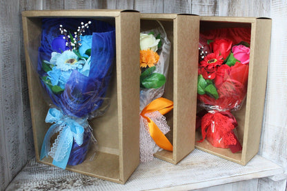 Boxed Hand Soap Flower Bouquet - Red (gift)